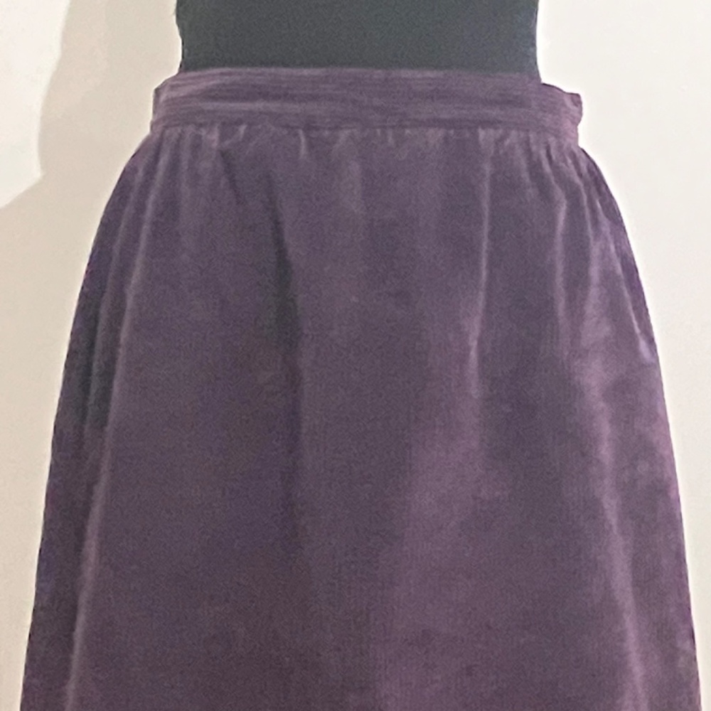 Purple corduroyed, pencil skirt - Picture 5 of 15